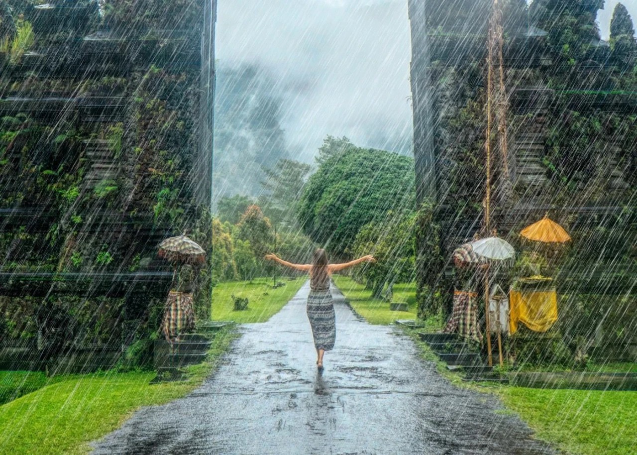 Bali’s Rainy Season Peaks: Torrential Downpours Show No Sign of Stopping!