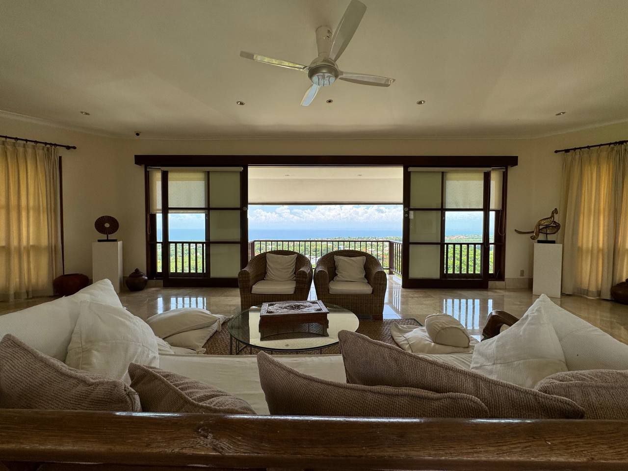 Villa ocean view in bali Ungasan 4 or more bedrooms