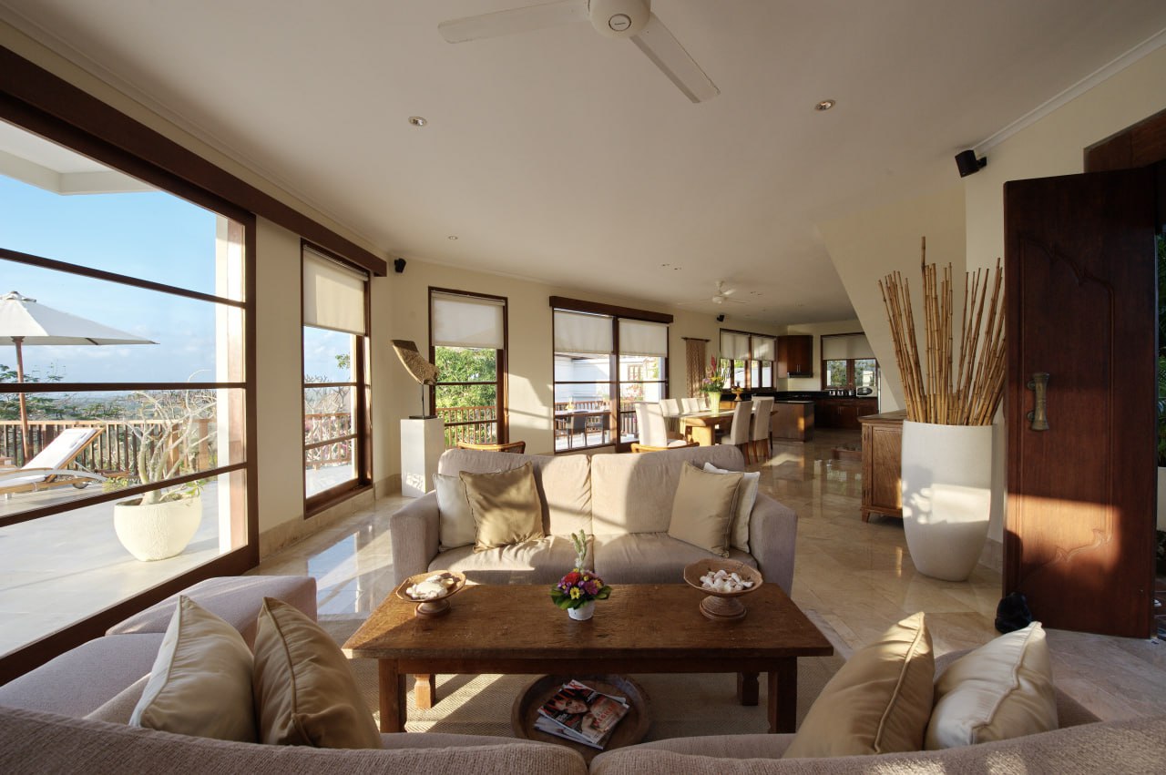 Villa with a panoramic view of the ocean Pecatu (uluwatu) 1500m² 4 or more bedrooms