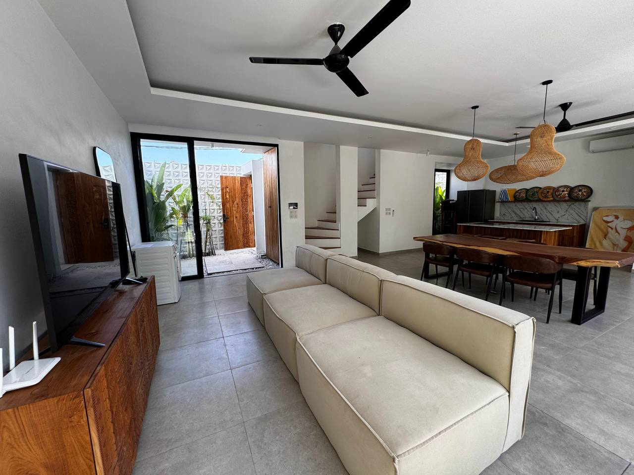 Villa in an excellent location Canggu 160m² 4 or more bedrooms