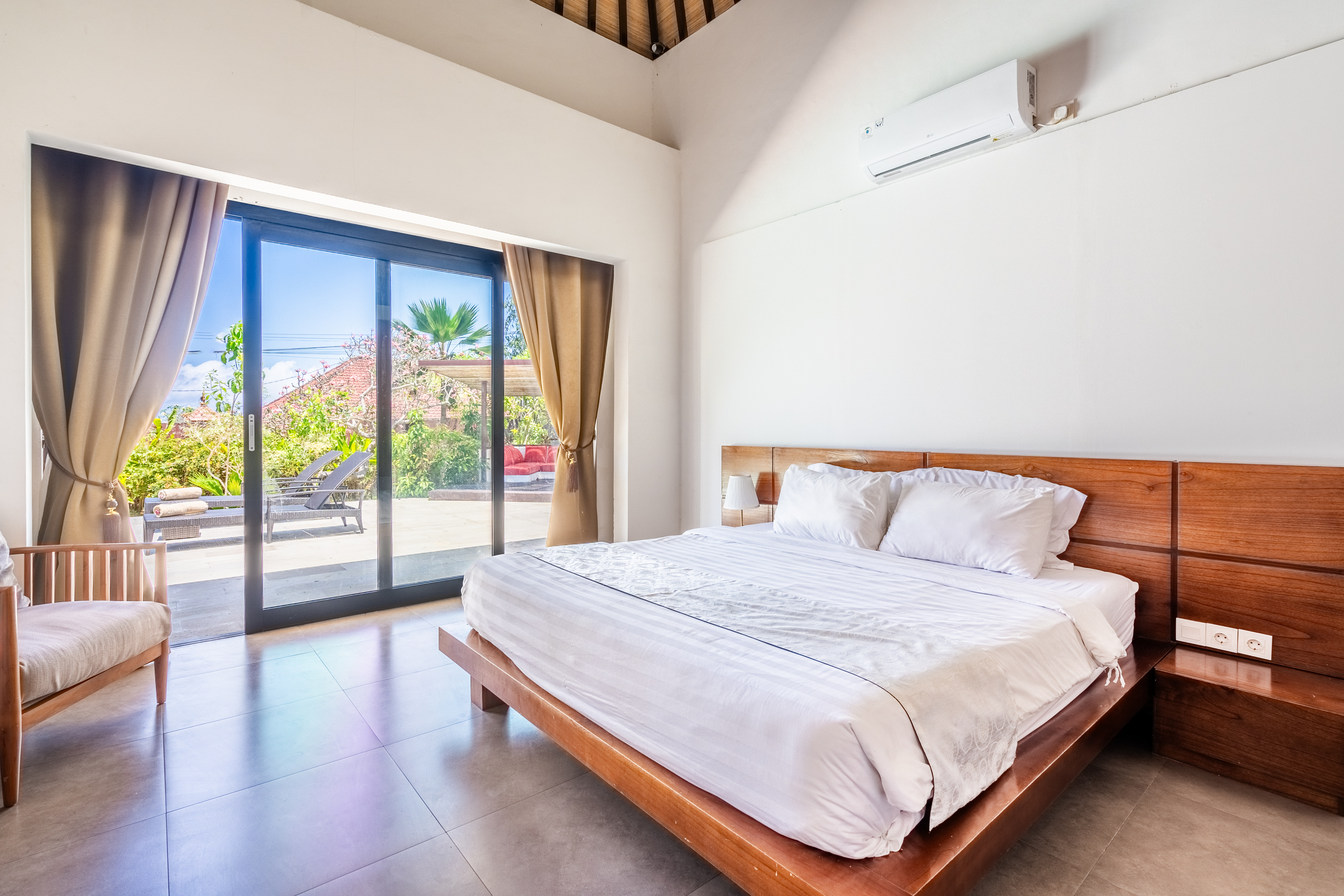 Villa for a large company Abiansemal 394m² 4 or more bedrooms
