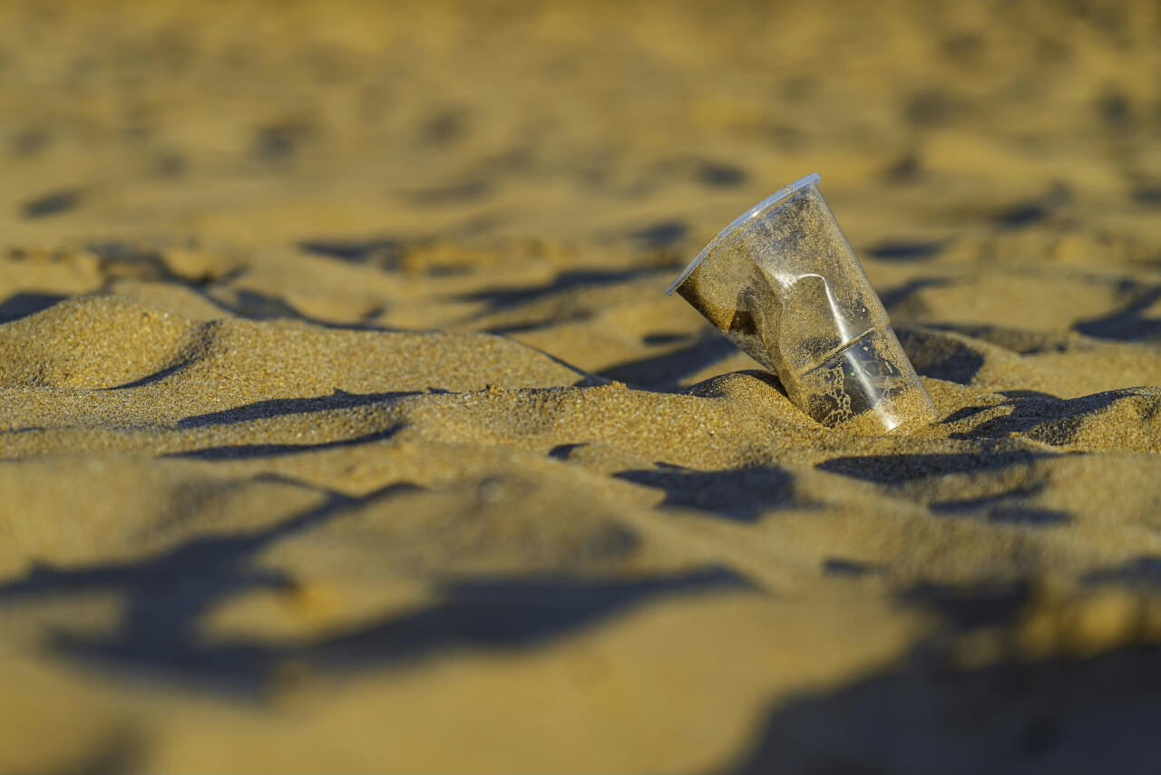 Bali vs. Ocean Trash: Floating Plastic Traps to Protect Paradise