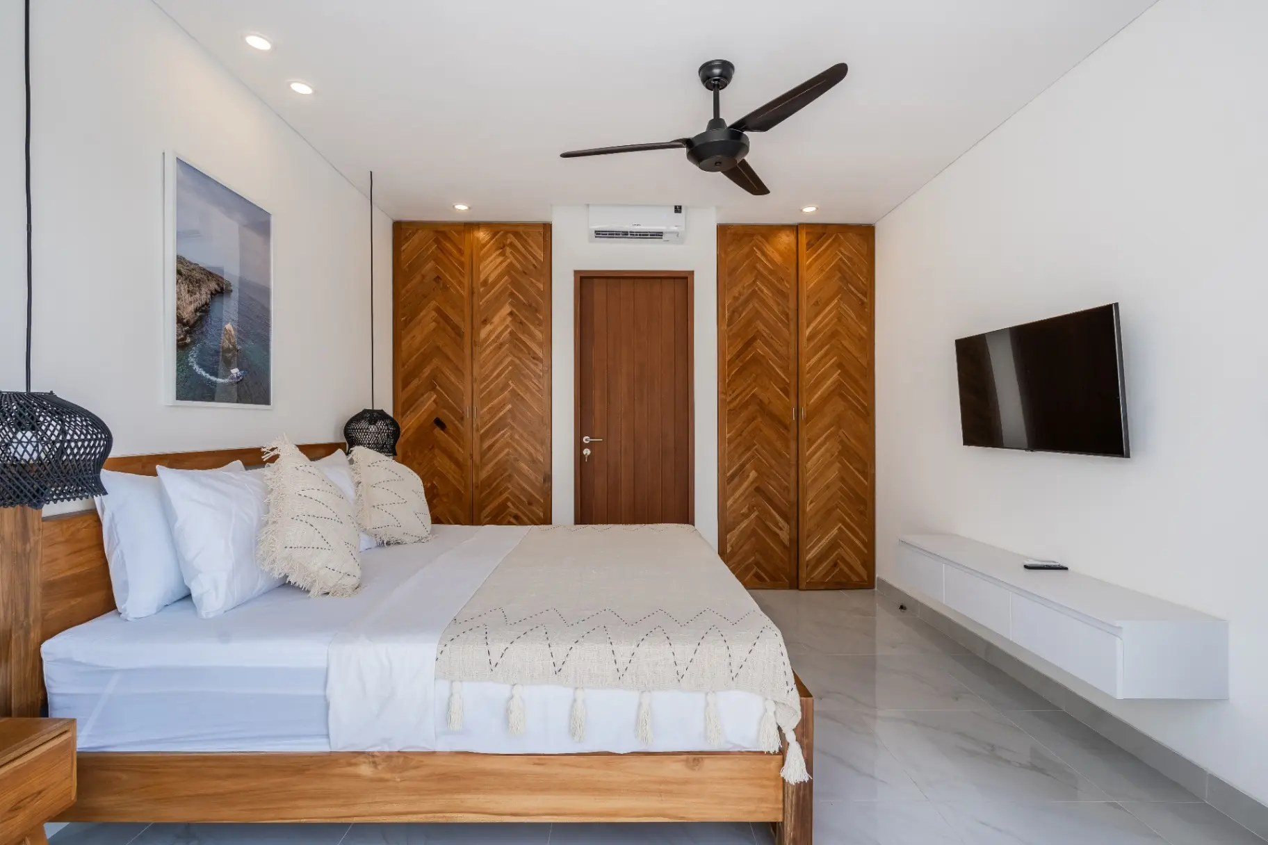 Villa cozy and stylish with a private pool and garden Kerobokan