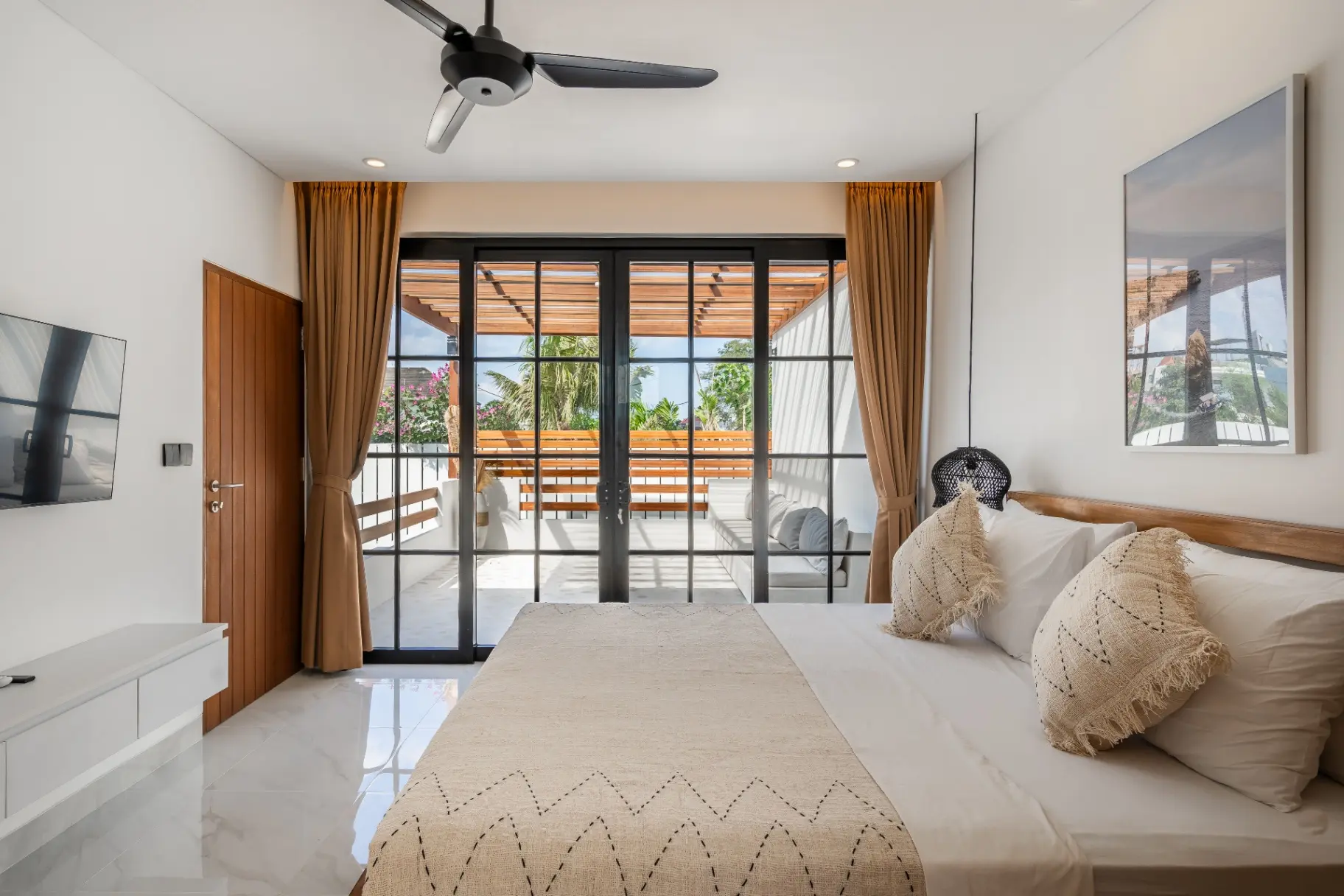 Villa cozy and stylish with a private pool and garden Kerobokan