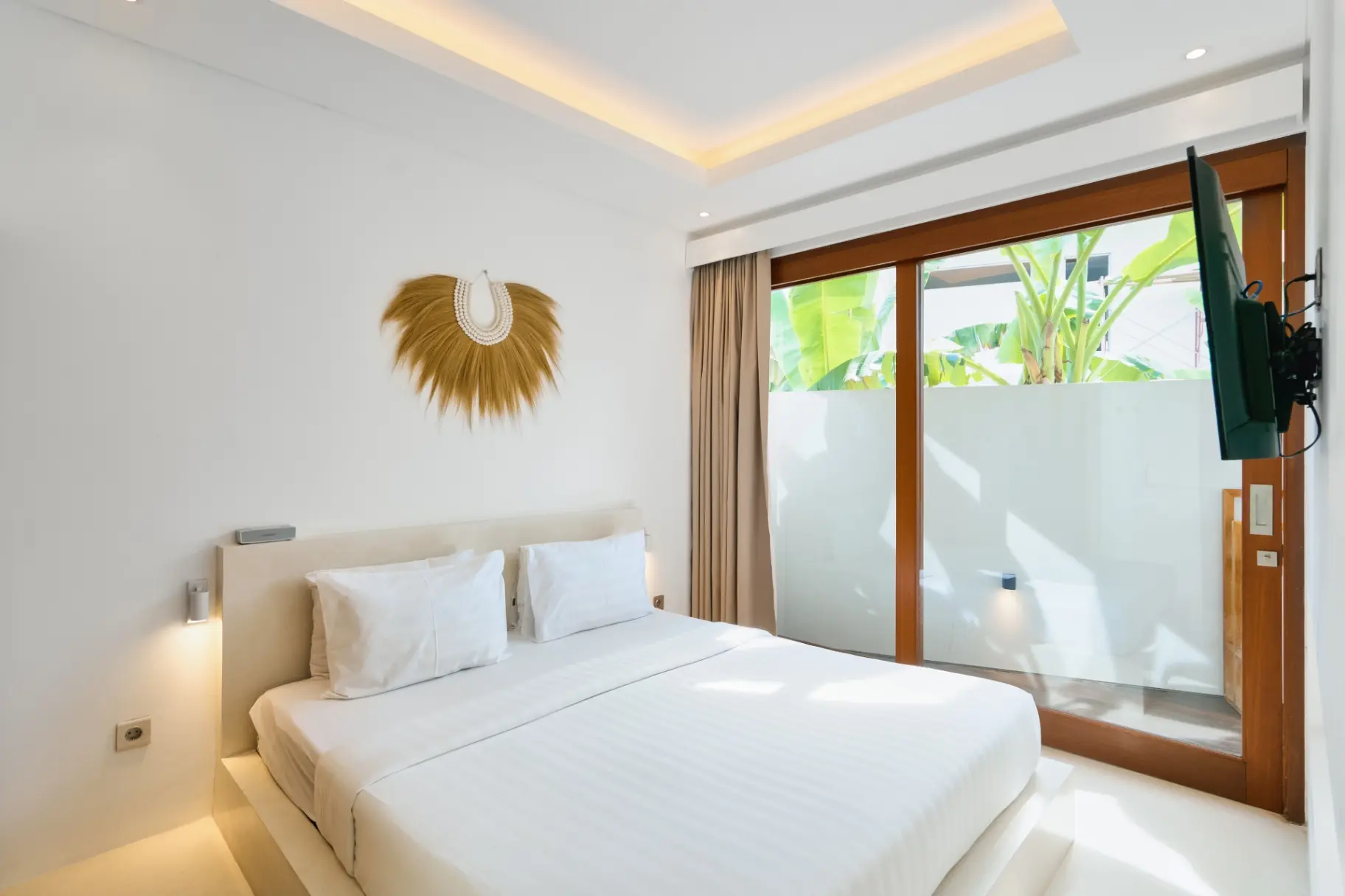 Apartments modern apartments with swimming pool and garden Pererenan