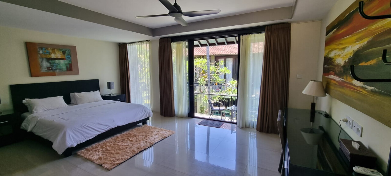 Villa two-story apartment in a condo hotel Denpasar 76m²