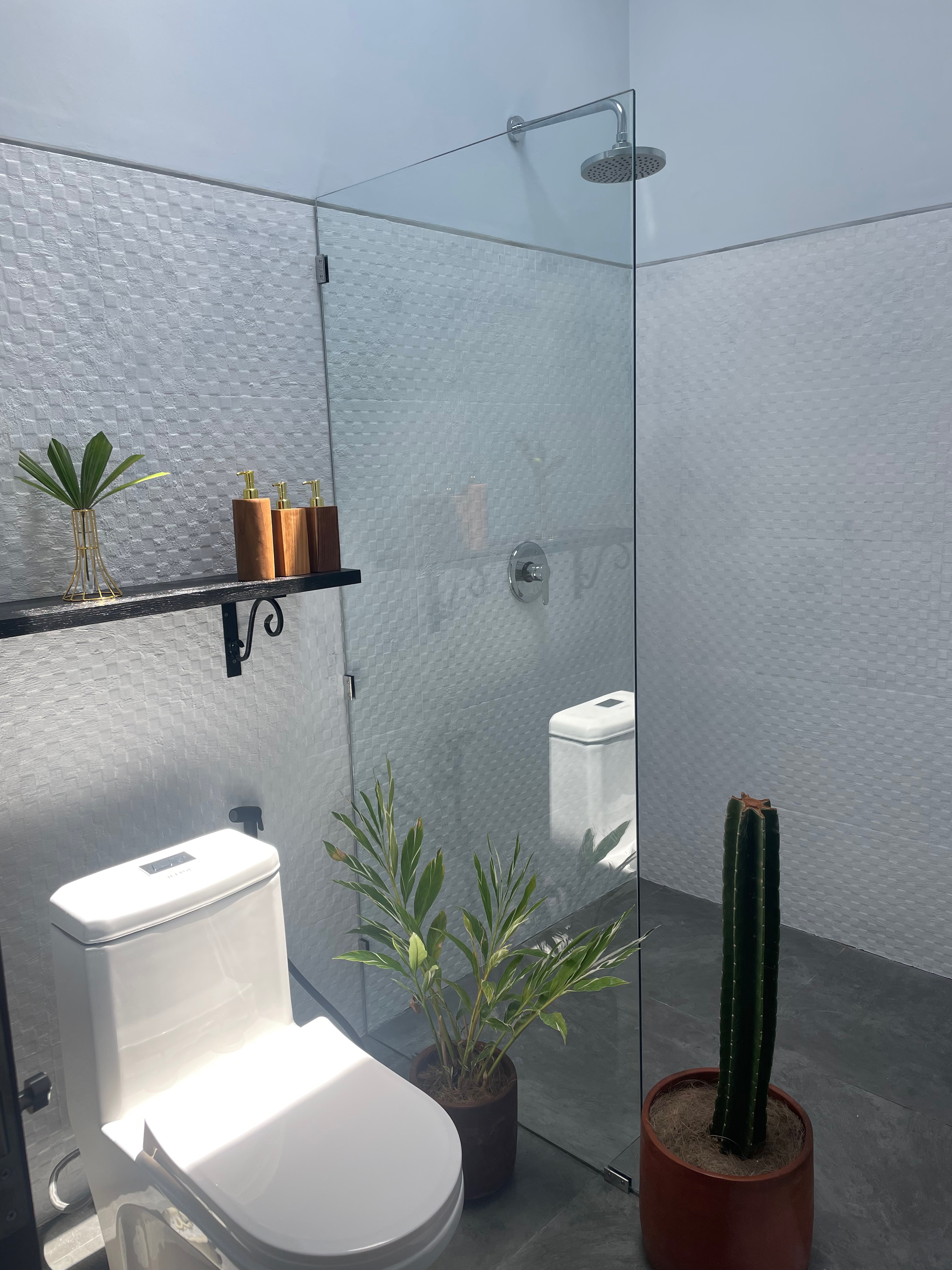 Villa berawa Tibubeneng 100m²
