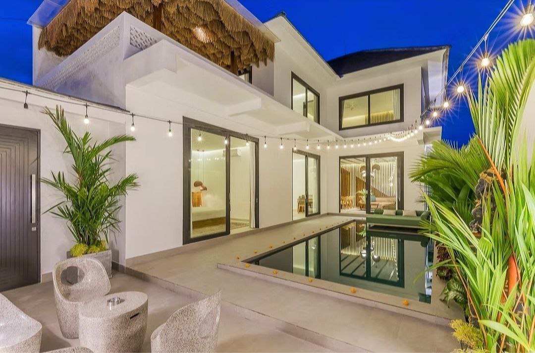 Villa spacious Kerobokan 285m²
