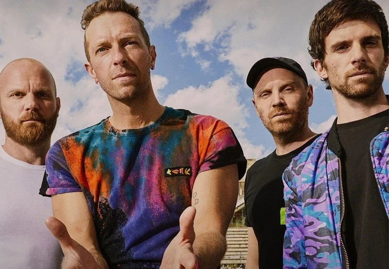 The Coldplay group has taken advantage of the new artist visa