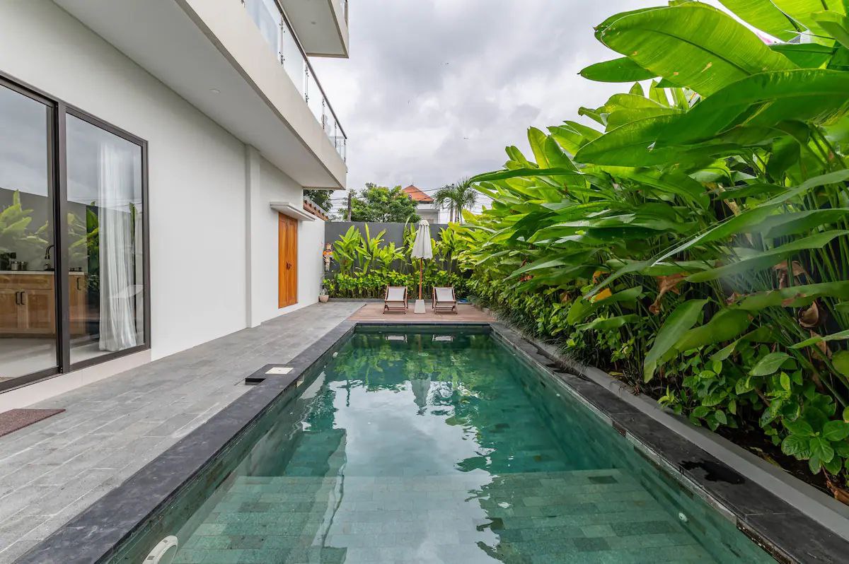 Villa high-class quiet teak villa Canggu