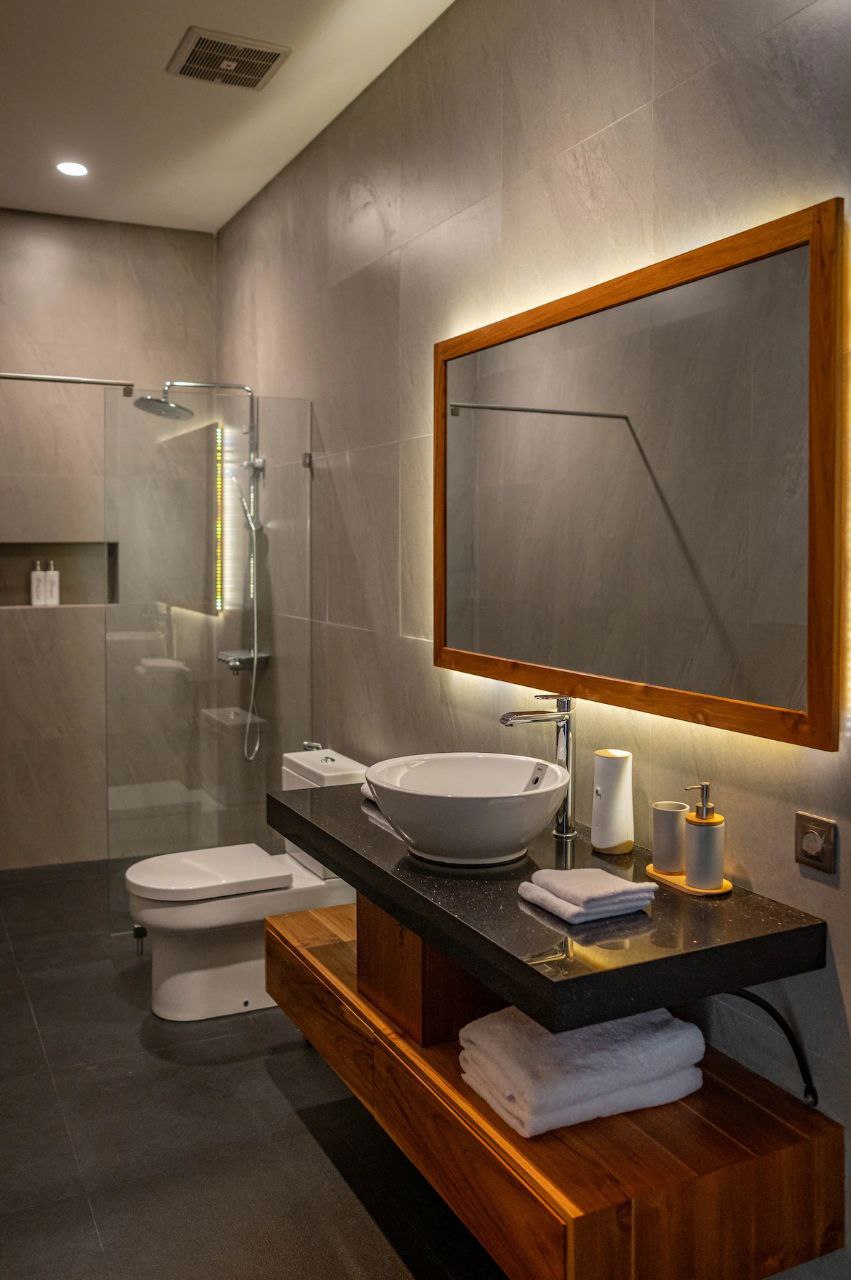 Villa high-class quiet teak villa Canggu