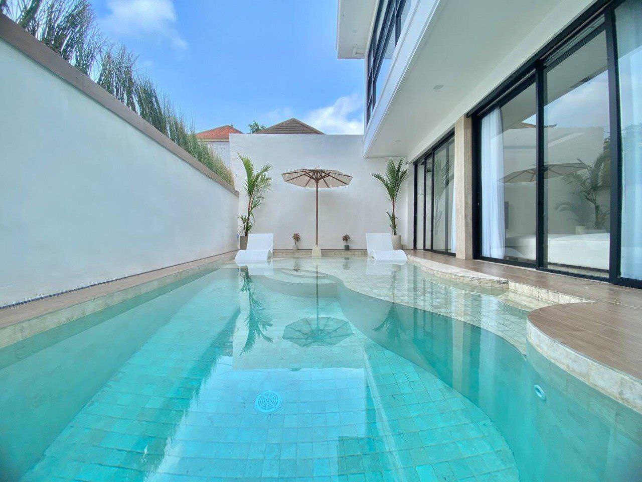 Villa bright with private pool Ungasan