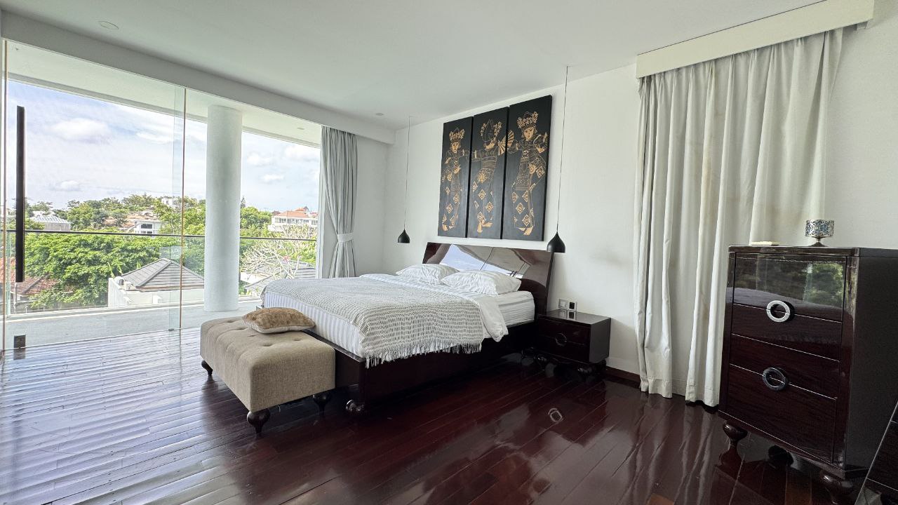 Villa for long-term rent Ungasan