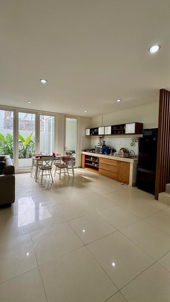 Villa for rent in greenlot Munggu