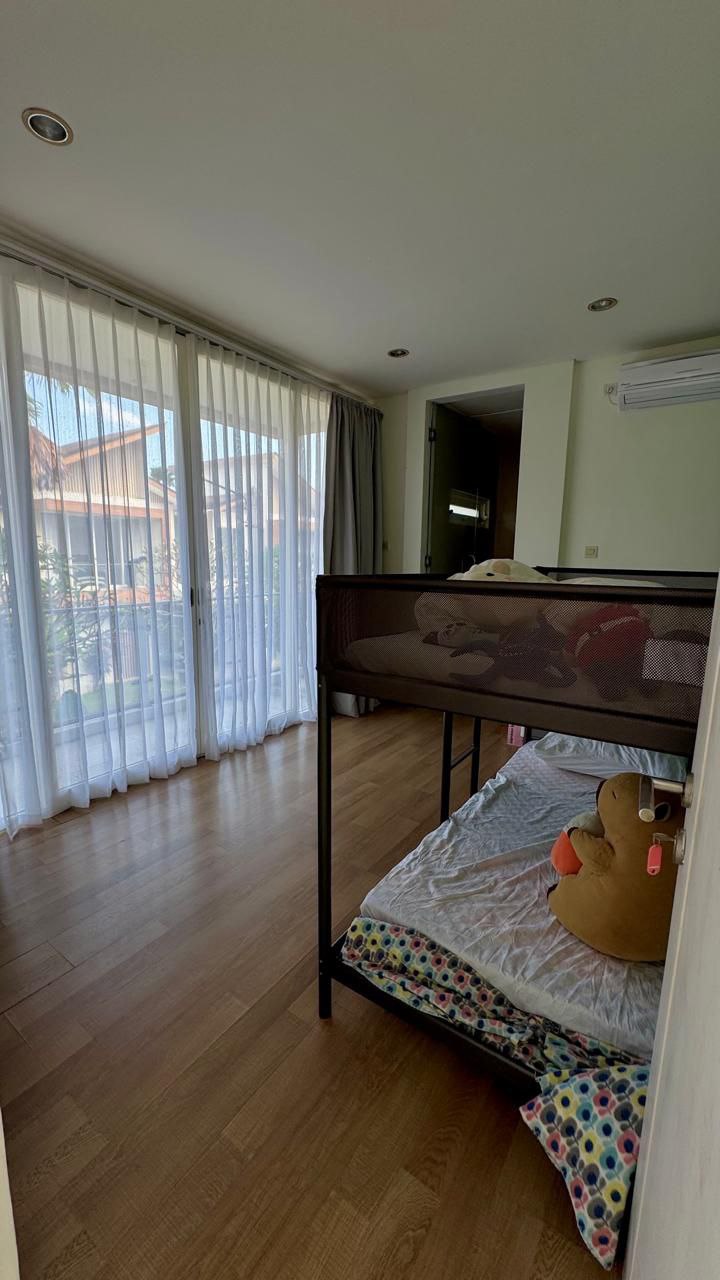 Villa for rent in greenlot Munggu
