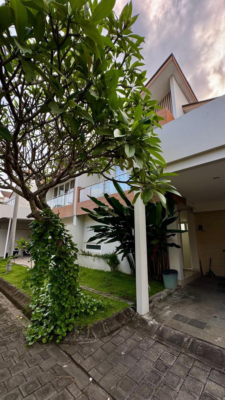 Villa for rent in greenlot Munggu