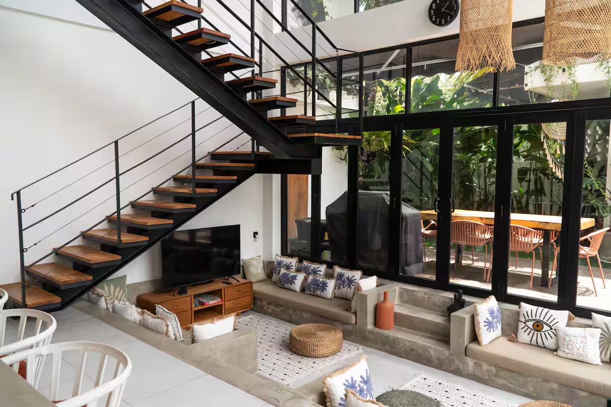 Villa balimood luxury 4br with ocean view + rooftop Mengwi