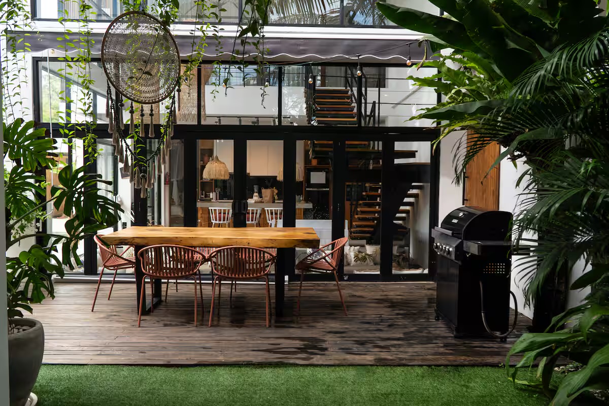 Villa balimood luxury 4br with ocean view + rooftop Mengwi