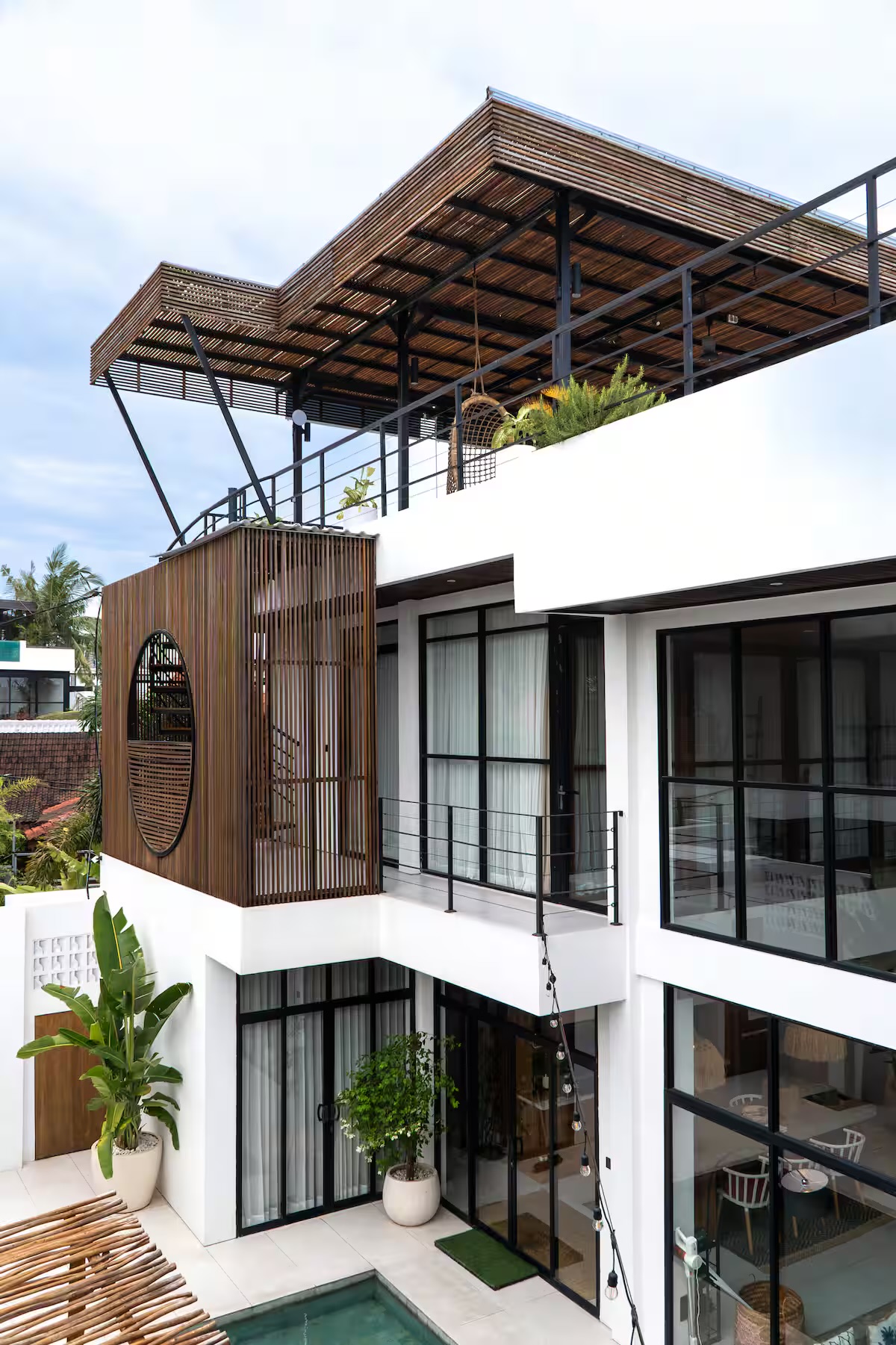 Villa balimood luxury 4br with ocean view + rooftop Mengwi