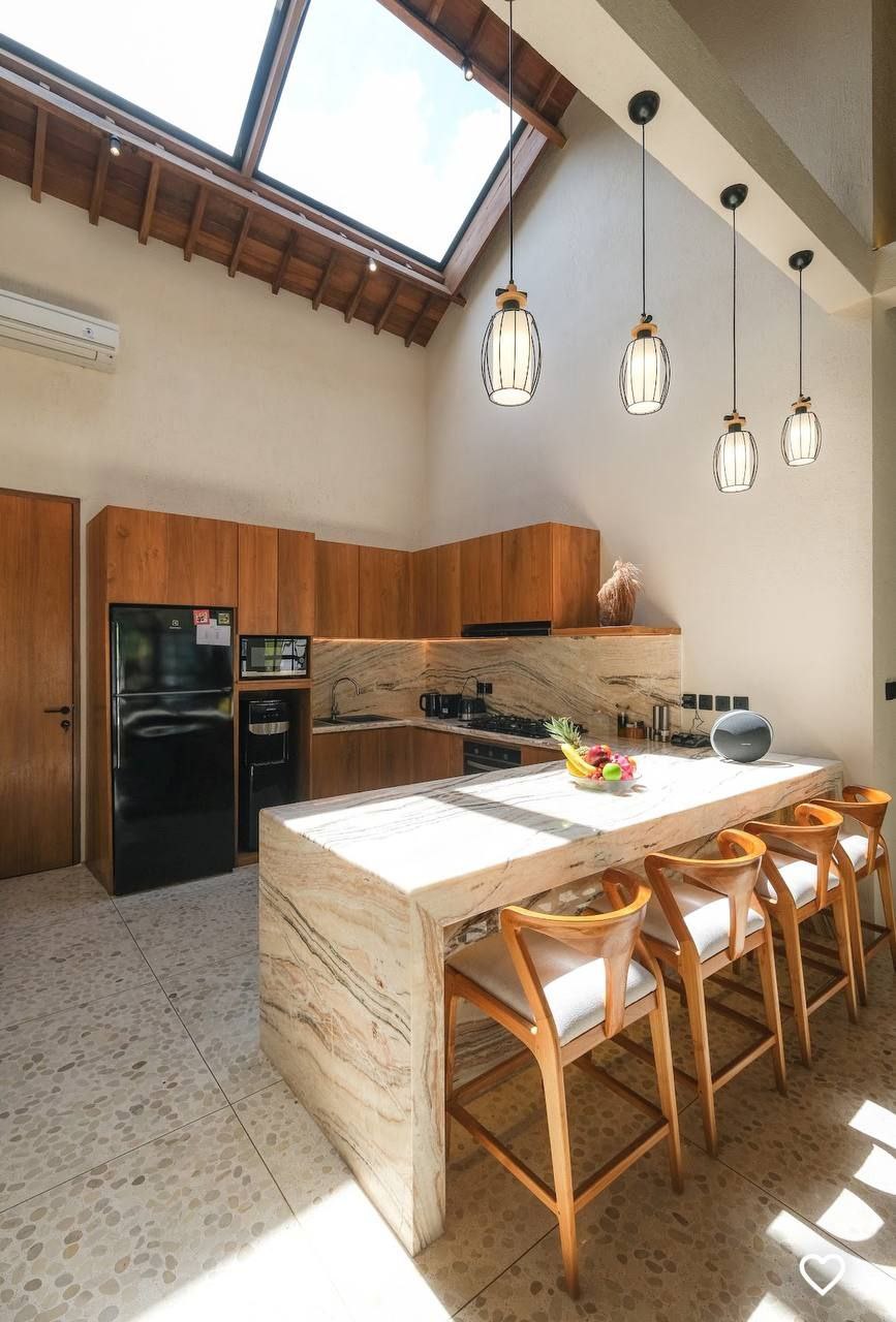 Villa in the heart of the city with a private pool Seminyak
