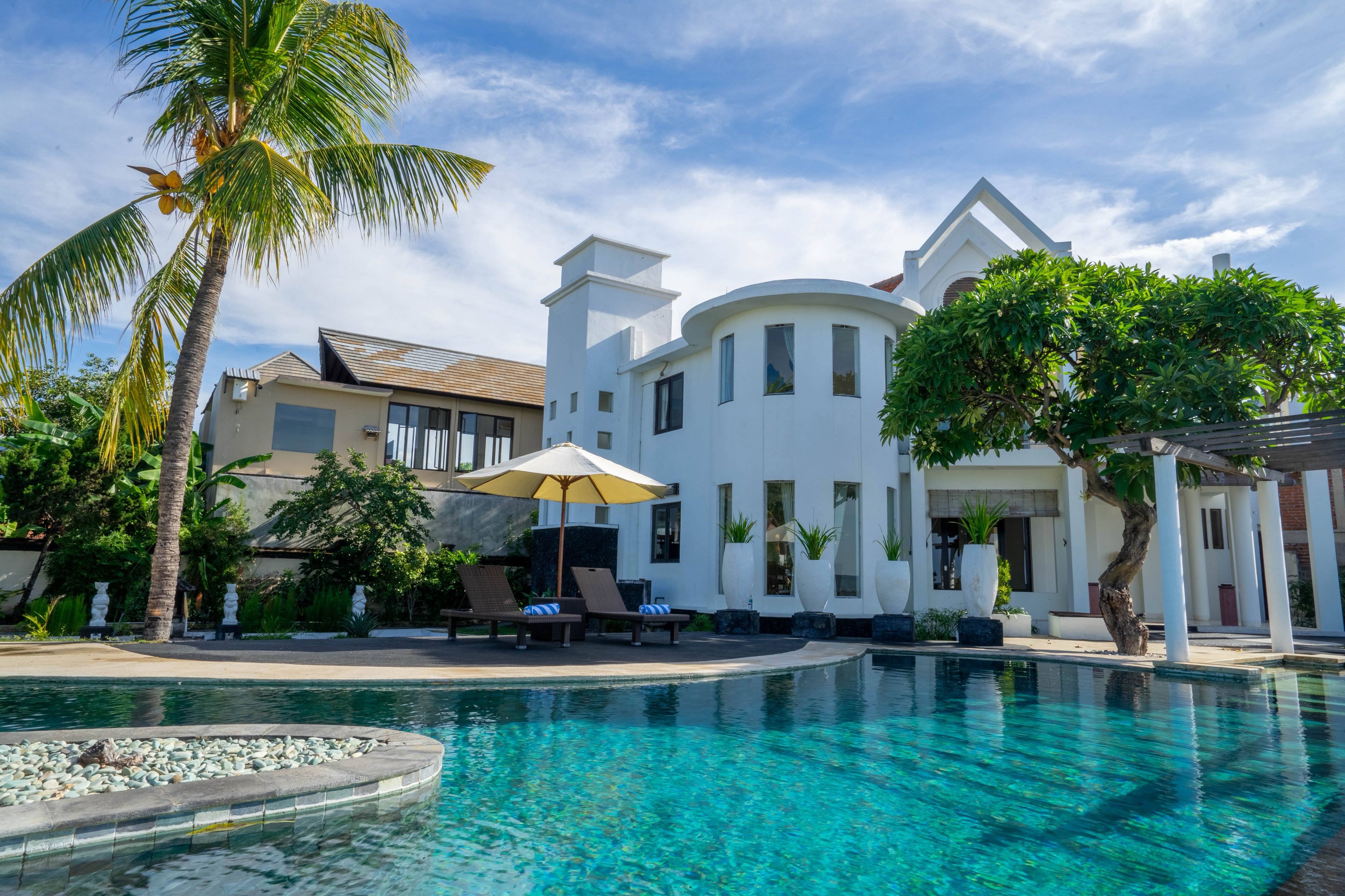 Villa villa santhi baliina Lovina 200m²