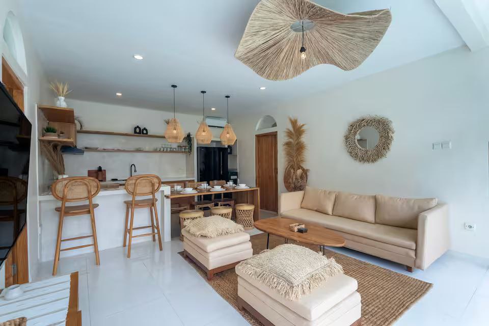 Villa with a garden Kerobokan 300m²