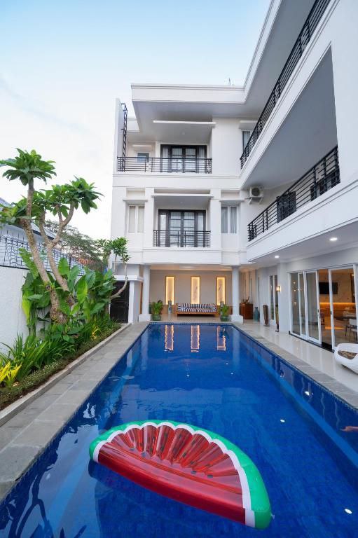 Villa spacious Jimbaran 800m²