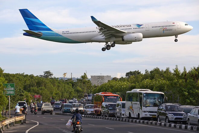 Cheaper Bali Flights? Tour Operators Push for Subsidies
