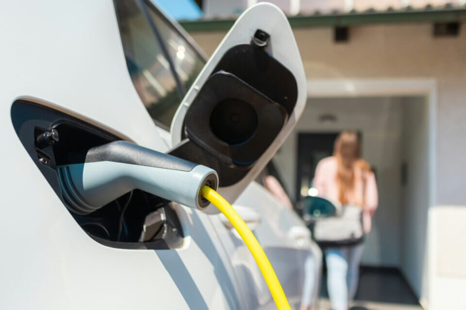 Bali’s Green Leap: Electric Cars & Flying Taxis