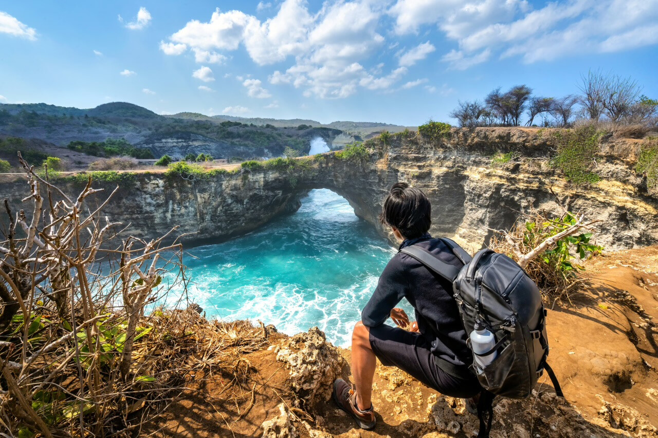 Nusa Penida Goes Cashless: Pay Tourist Fees & Tickets Digitally!