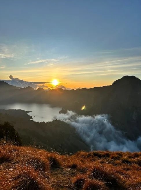 Climbing Mount Rinjani