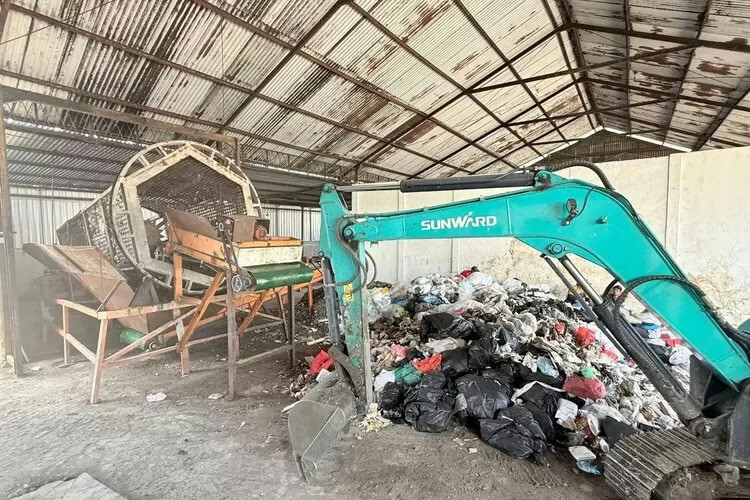 Jimbaran Searches for Fresh Waste Management Solution