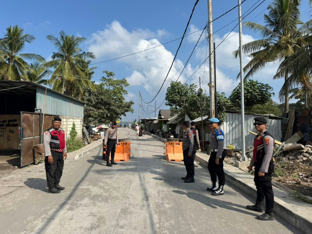 Traffic Combat Begins on Nusa Penida