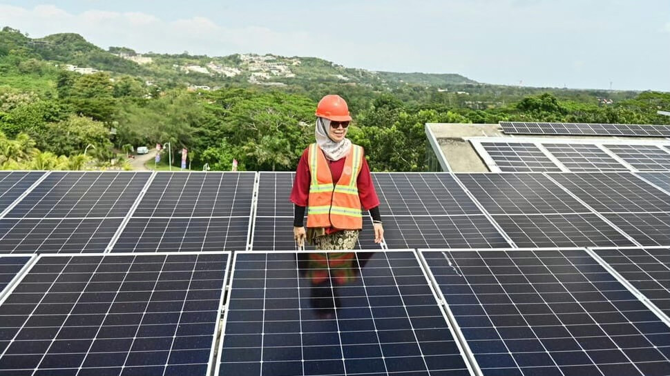 Pilot Solar Projects Bring Green Power to Bali Villages