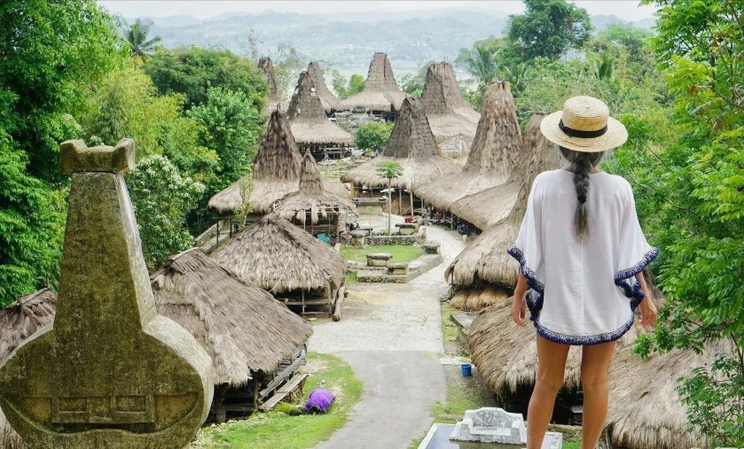 Tours to Sumba Island