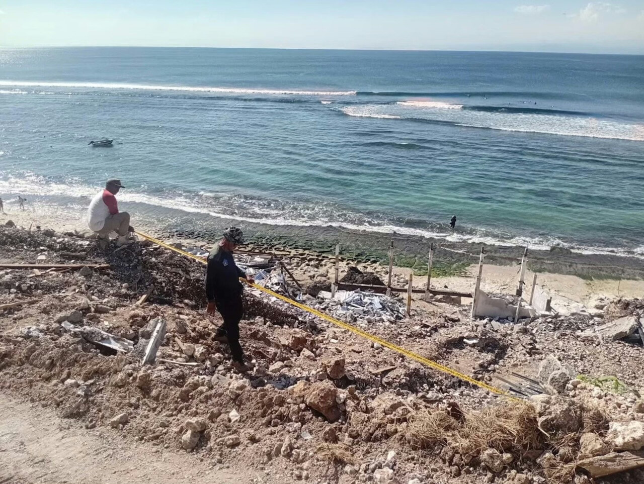 New Bingin: Temporary Path Opens Before Beach Upgrade