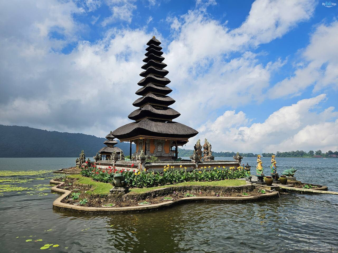 Group Two-Day Tour to Lovina — 18 July