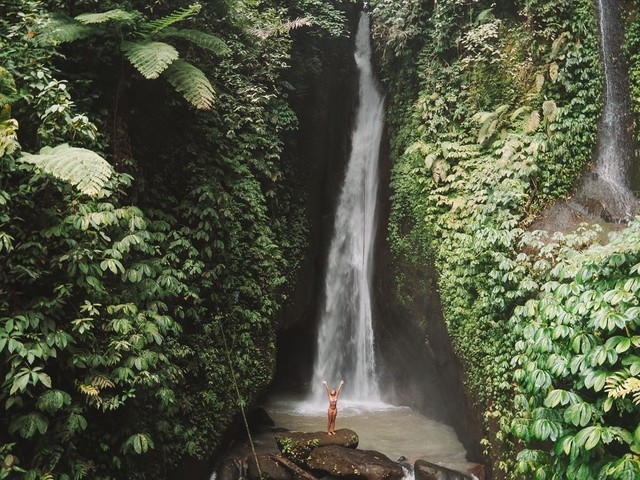 Leke Leke Waterfall