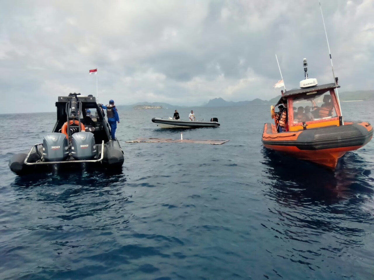 Tragedy at Sea Near Komodo: Tourist Boat Sinks