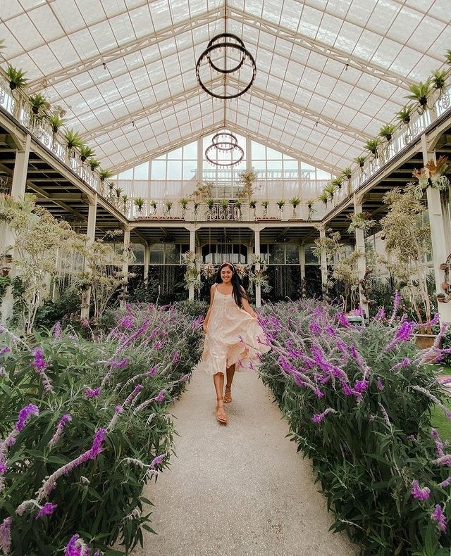 Rumah Gemuk romantic greenhouse in Bedugul