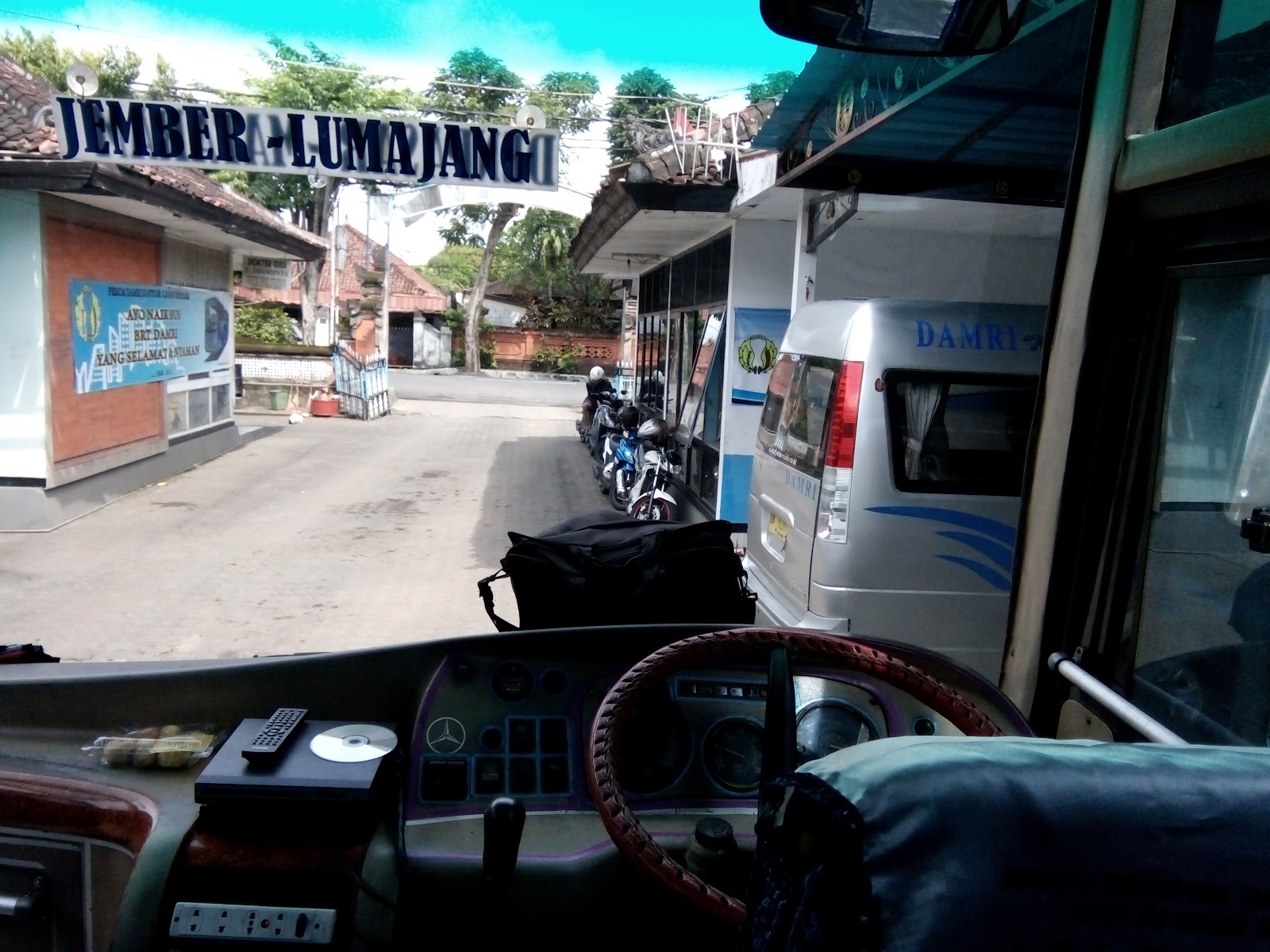 Damri Corporation Bus Terminal,Denpasar