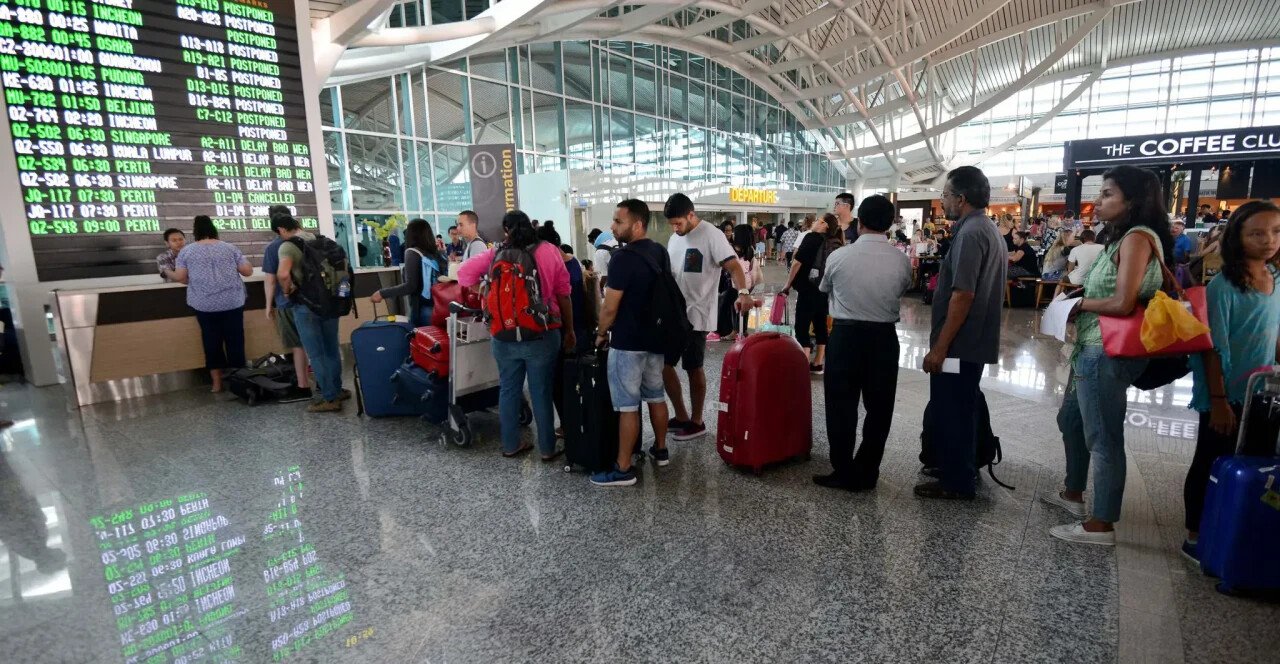 Middle East Conflict Triggers 35 Flight Cancellations at Bali Airport