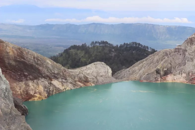 Getting to Mount Ijen from Bali and What to Pay Attention to