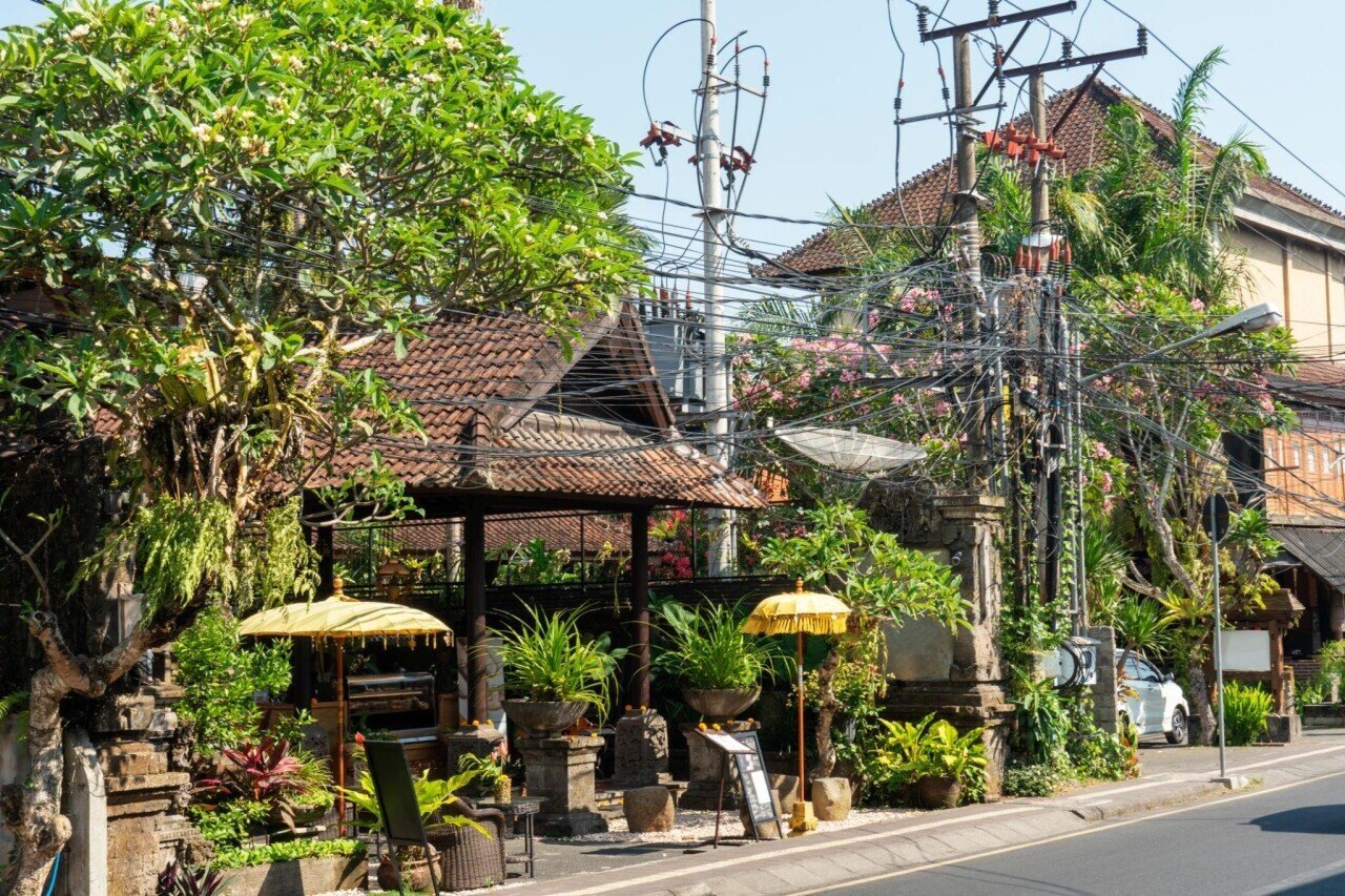 Ubud’s Next Upgrade: Goodbye Overhead Cables