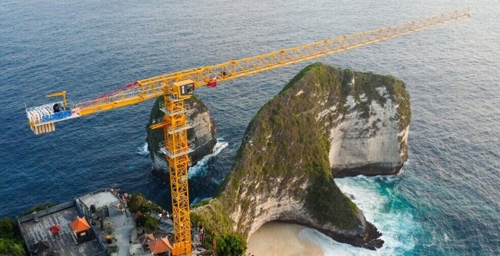 Kelingking Lift Investor Takes Bali Authorities to Court