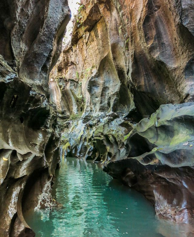 Hidden Canyon Beji Guwang in Bali