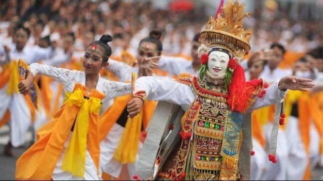 Four Days of Music and Street Food Take Over Klungkung