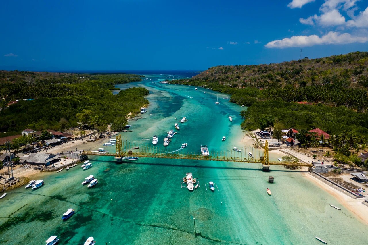Nusa Lembongan Island