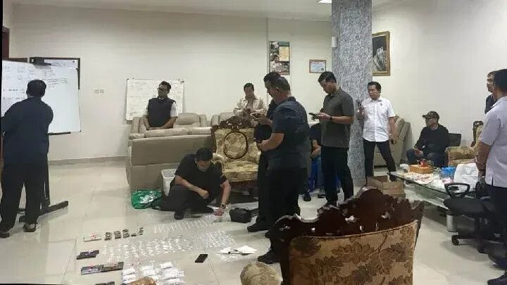 Kerobokan Prison Chief Suspended After Surprise Inspection