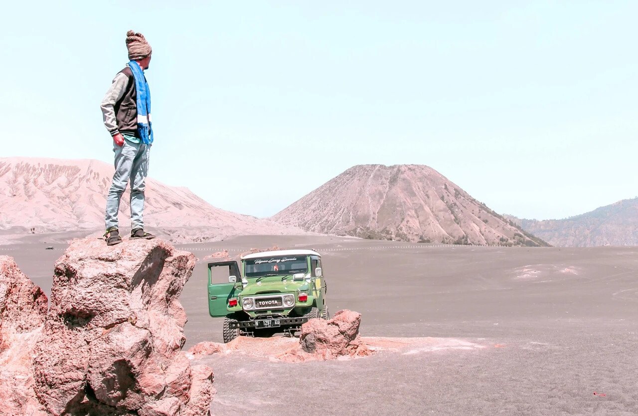 Ijen & Bromo: Journey to Indonesia’s Epic Volcanoes